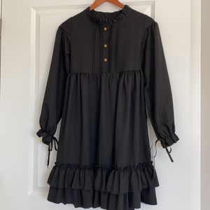 New Lolita dress in black costume / cosplay